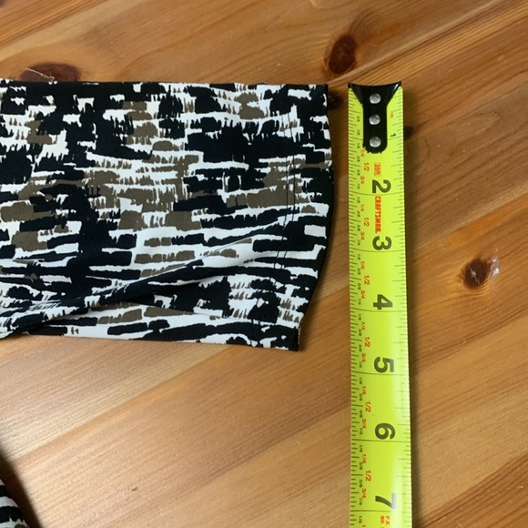 Ann Taylor Office Dress w Stretch, Wrinkle Free, Neutral Colours, Soft Knit - Picture 7 of 12